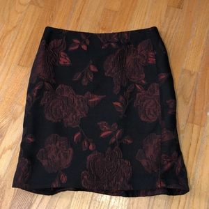 Ann Taylor pencil skirt with sassy flair